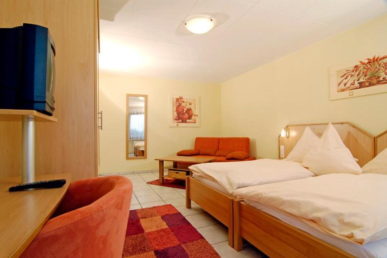 Hotel Zewener Hof - Garni Treviri Camera foto