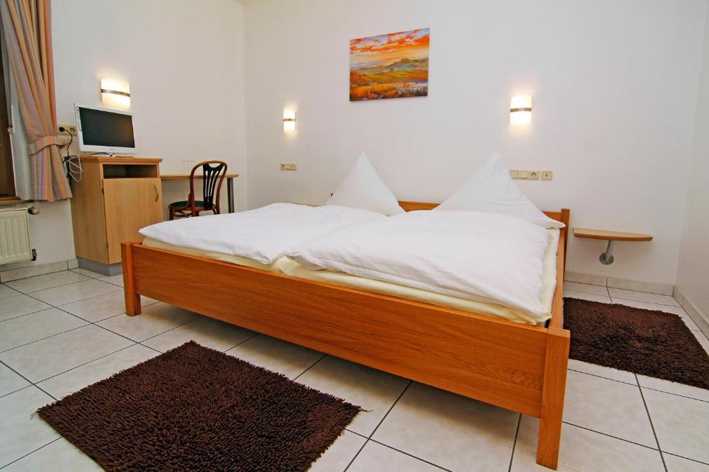 Hotel Zewener Hof - Garni Treviri Camera foto
